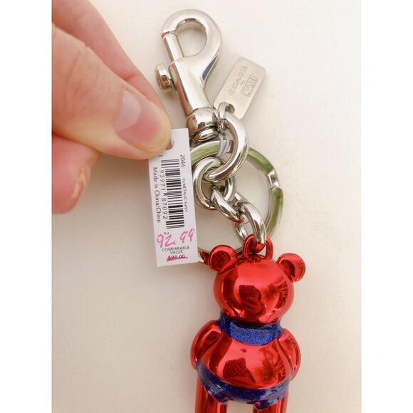 COACH 2046 MARVEL CAROL DANVER BAG CHARM - Picture 5 of 7